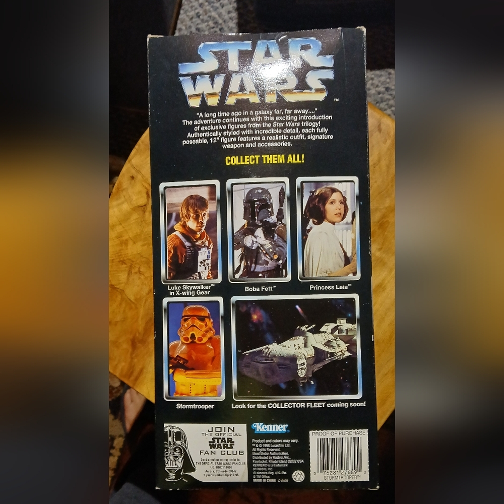 Star Wars Stormtrooper Collector Series - White and Black - Picture 4 of 6